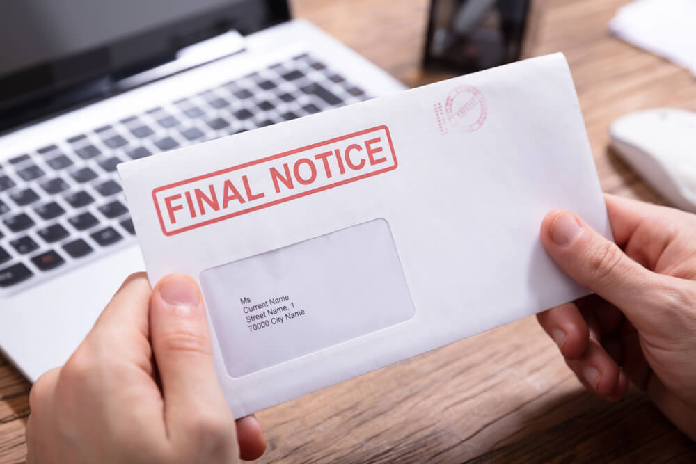 How To Know When An Elderly Person Can'T Live Alone 1 Unpaid Bills Can Be A Sing That An Elderly Person Can'T Live Alone.