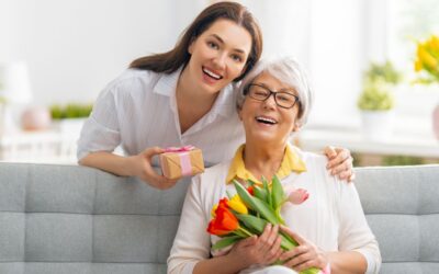 Senior Housing: The Mother’s Day Gift That Gives Mom Her Independence Back